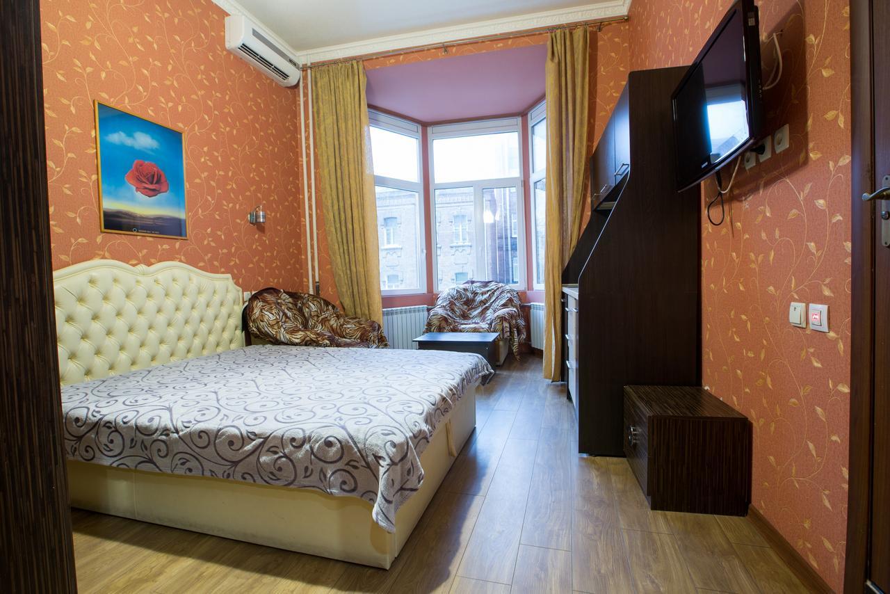 Rymarska Apart Hotel Charkiw Exterior foto